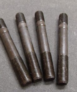 WO-349368 Stehbolzen Zylinderkopf